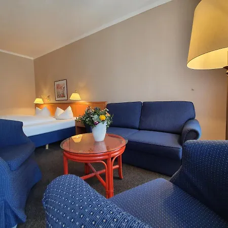 Hotel Quellenhof 3*