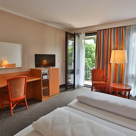Quellenhof 3*