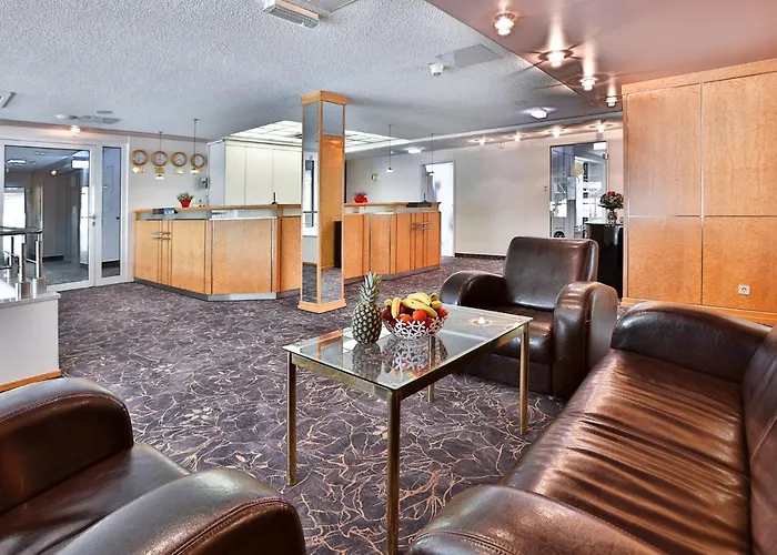 ホテル Quellenhof